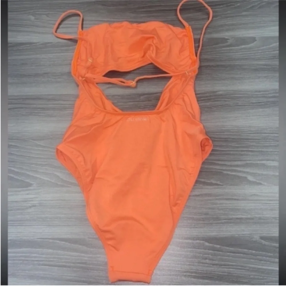 BILLABONG - Sol Searcher One-Piece Coral Swimsuit - Women’s Size 8 Small